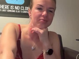 Screen Grab from riana894237