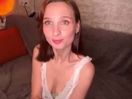 Screen Grab from riana_razz
