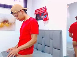 Screen Grab from rickii_hot