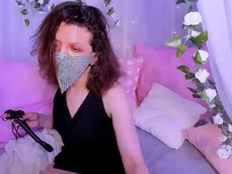 Screen Grab from rita_daniel