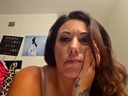 Screen Grab from rnrbeauty99