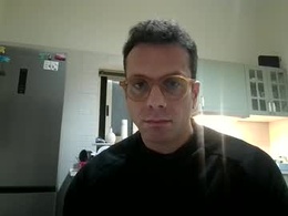 Screen Grab from robespierre_ho