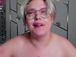 Screen Grab from roni_storm