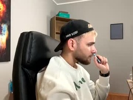 Screen Grab from ronny_rian