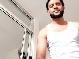 Screen Grab from ronreal07