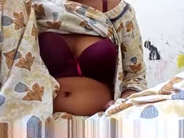 Screen Grab from roop_sexy642