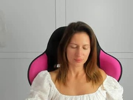 Screen Grab from rosalie_kiss