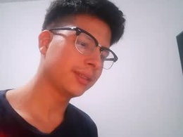 Screen Grab from rosscou8