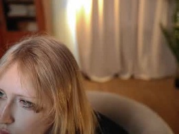 Screen Grab from rosy_petal
