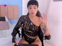 Screen Grab from roxymonroe_mg