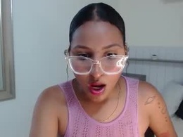 Screen Grab from rubi_diamondk