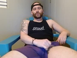 Screen Grab from rylancolt