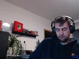 Screen Grab from sachazat