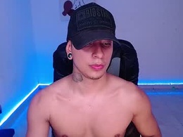 Screen Grab from saenz_hotx