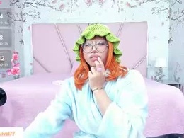Screen Grab from safiroagataaa