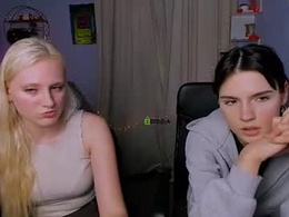 Screen Grab from salma_velvet