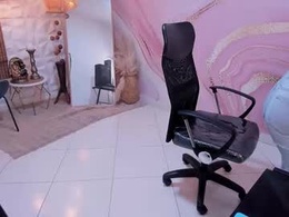 Screen Grab from samantharoseee_