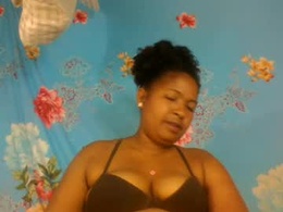 Screen Grab from sandriiiaa