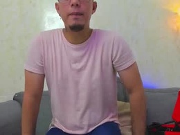 Screen Grab from santiagoandresmartinez9