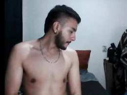 Screen Grab from santiexxx