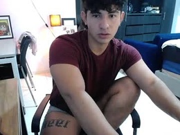 Screen Grab from santii_jr