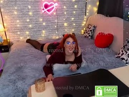 Screen Grab from sara__foxy