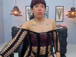 Screen Grab from sara_velveet