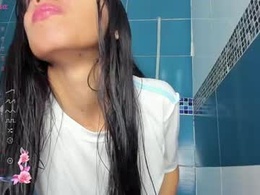 Screen Grab from sararoy_