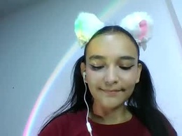 Screen Grab from saris_kitty807