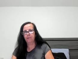 Screen Grab from sassypeachgoddess