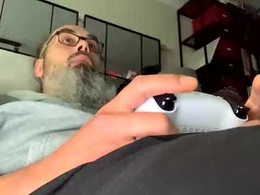 Screen Grab from saxonialatexdude