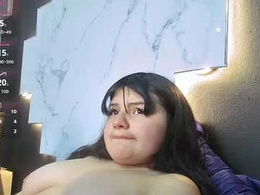 Screen Grab from scarlet__doll__