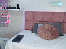 Screen Grab from scarletgodd