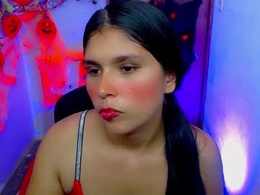 Screen Grab from scarlett_777__