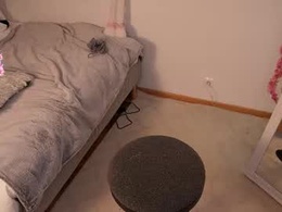 Screen Grab from scarletteverly