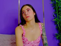 Screen Grab from scarlettjones_x