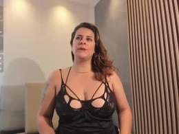 Screen Grab from scarleynorell