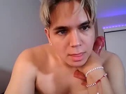 Screen Grab from sebastian_electra
