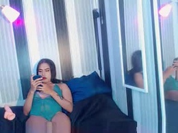 Screen Grab from seductive_lily12