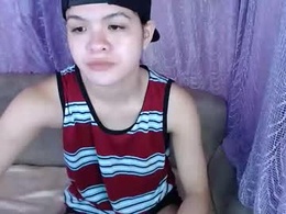 Screen Grab from seductivepinoy_xx