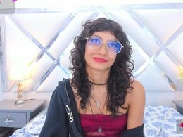 Screen Grab from selenareyess