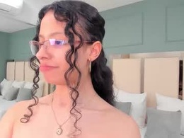 Screen Grab from selene_rousse