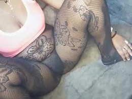 Screen Grab from sexxy_booby