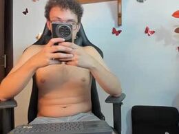 Screen Grab from sexy_migue