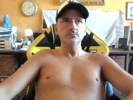 Screen Grab from sexyhotmen78