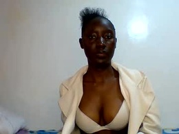 Screen Grab from sexylucia5