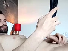Screen Grab from sexysexy410840