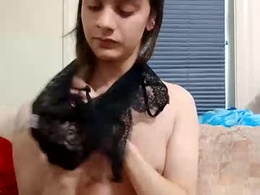 Screen Grab from sexyshayla_twink