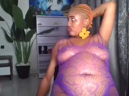 Screen Grab from shana22222