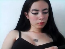Screen Grab from shannelwc